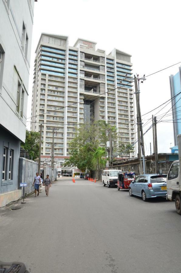 סרי ג'ייוורדנפורה קוטה Atrium - Iconic Apartment מראה חיצוני תמונה